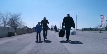 Пассажир снял на скрытую камеру «прелести» поездки в Крым (видео)