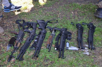 В Винницкой области задержаны 42 человека с оружием: видео, фото