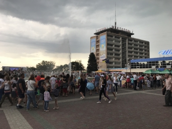 Маршрутки с площади Победы развезут гостей и участников "ЧерешнЁво"