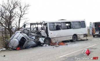 Жуткая авария с маршруткой под Киевом: много пострадавших (видео, фото)