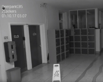 В Ирландии камеры наблюдения школы засняли «призрака» (видео)
