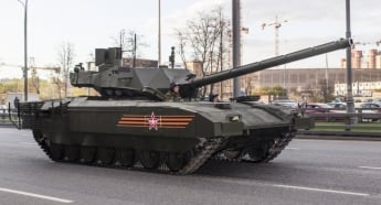 Блогер: російські танки не врятували – промисловий сектор у РФ черговий раз обвалився