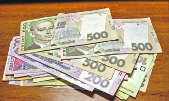 НБУ изымает из обращения 200 и 500 гривен: первые подробности