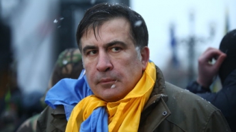 В Грузии собирают подписи под требованием прекратить преследование Саакашвили