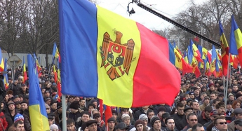 Молдова перешла на новый государственный язык
