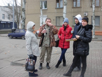 В Мелитополе поддержали акцию с кофе и конфетами "Рошен" (фото)