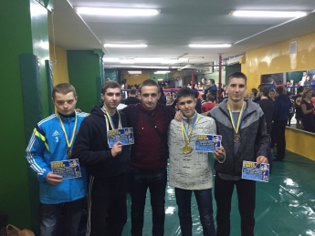 Триумф мелитопольских спортсменов на соревнованиях в Энергодаре (фото)