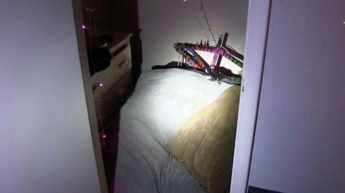 Родители запирали 4-летнего малыша в шкафу с крысами (фото)