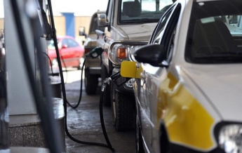 Украина возобновила импорт бензина из Польши
