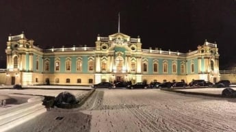 В Киеве после многолетнего ремонта открыли Мариинский дворец (фото)