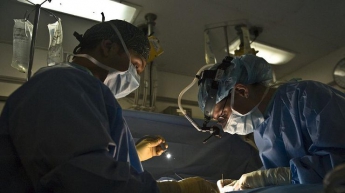В Сумах пациентов оперировал хирург-наркоман