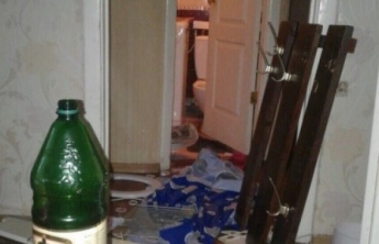 Квартирантка оставили руины после пребывания в квартире (фото)