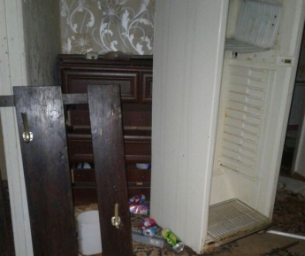Появилось видео, как громят съемную квартиру в Запорожье
