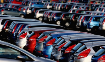 Мелитопольским чиновникам и бюджетникам в этом году купили 6 автомобилей