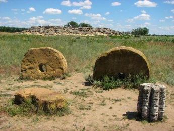 Заповедник «Каменная могила» будут охранять почти за 900 тысяч