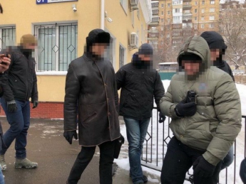 Силовики задержали бизнесмена, продававшего лекарства террористам «ДНР»