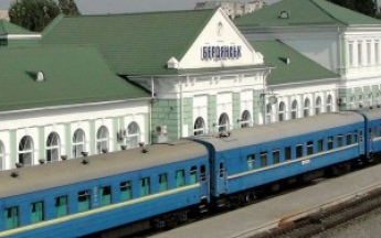 Поезд «Запорожье-Бердянск» с апреля отменят