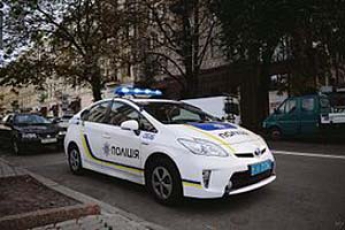 В Запорожье ранили полицейского, подозреваемого в получении взятки