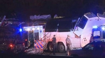 В Нью-Йорке разбился автобус с 40 школьниками