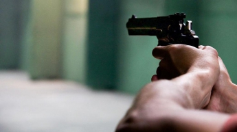 В Ивано-Франковске пьяный мужчина стрелял у детского сада