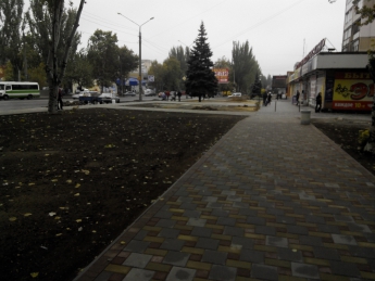 Какие тротуары в Мелитополе плиткой выложат
