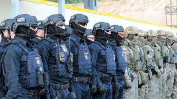 В Украине силовиков переводят в усиленный режим