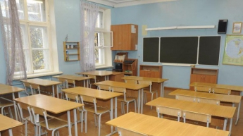 На замену окон в школах и детских садах потратят свыше миллиона гривен