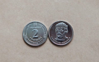 С сегодня в обороте появятся монеты одна и две гривны