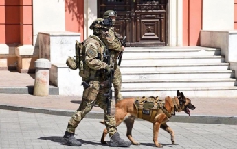 В Одессе улицы патрулируют гвардейцы и СБУ