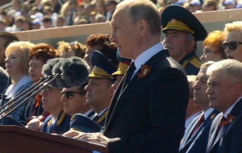 Путин заявил, что не даст "забыть, кто спас мир"