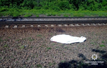 В Харькове поезд насмерть сбил мужчину