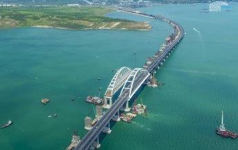 Россия официально открыла Крымский мост