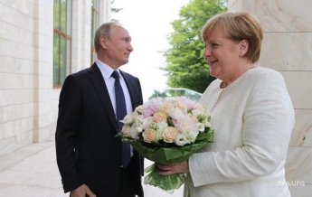 Путин дал Украине гарантии? СМИ о визите Меркель