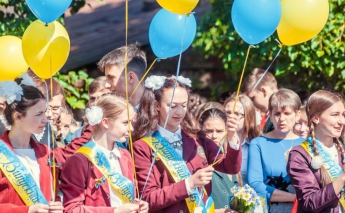 В Запорожской области школьную линейку хотят провести вечером