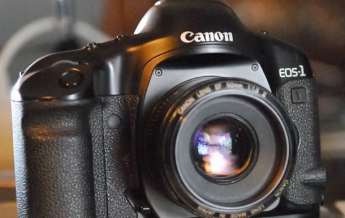 Canon прекратила продажи последней пленочной фотокамеры