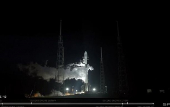 SpaceX запустила ракету Falcon 9 с европейским спутником связи (видео)