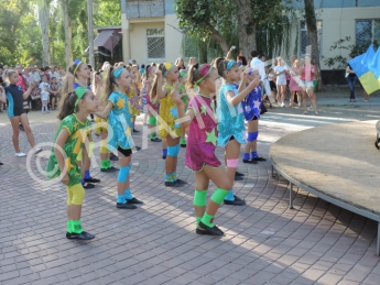 Все лето для детей в Мелитополе будут проводить «Веселую зарядку»
