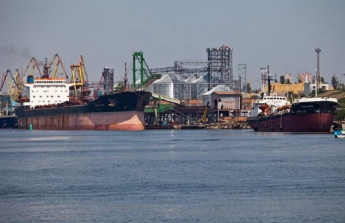 В акватории Азовского моря недалеко от Бердянска, российские пограничники задержали украинское судно - Клименко