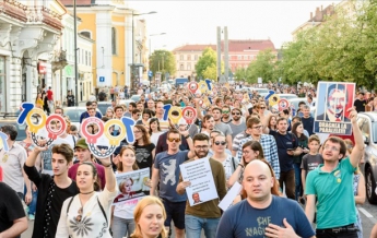 В Румынии протестовали против правительства