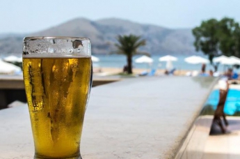 Чем опасно употребление алкоголя на пляже