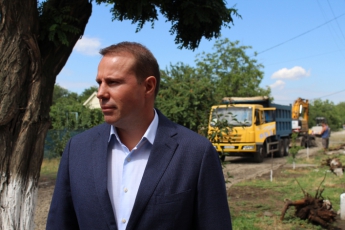 Городской голова Мелитополя рассказал о плане высадки зеленых насаждений на 5 лет (видео)