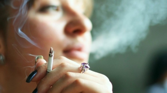Ученые назвали новую опасность сигаретного дыма