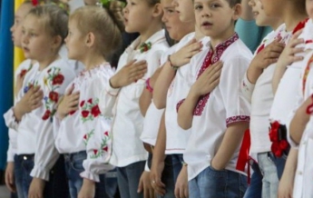 В школах Николаевской области уроки будут начинаться с гимна