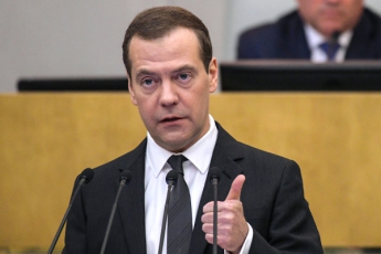 Кремль собирается “убрать” Медведева