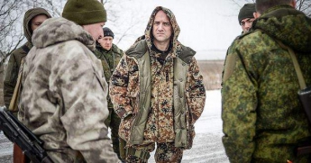 В Донецке взрывы и стрельба: разоружают "батальон Прилепина