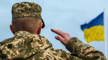 Зарплата украинских военных увеличится в 2019 году