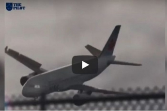 Мережу шокувало відео на якому літак порушує закони фізики