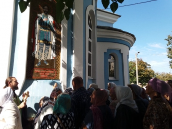 В соборе Александра Невского освятили уникальную икону (фото)