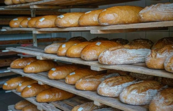 Хлеб в Украине оказался дороже, чем в соседних странах
