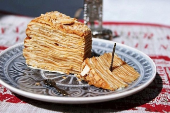 Рецепт вишуканого торта «Крепвіль» від французів